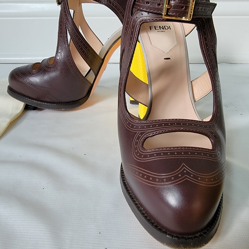 FENDI Chameleon Brown Leather Yellow Heel Mary Jane Platform Shoes - Picture 7 of 9